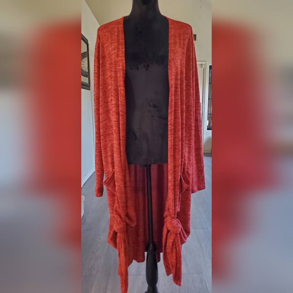 🖤 EUC XL LuLaRoe Sarah